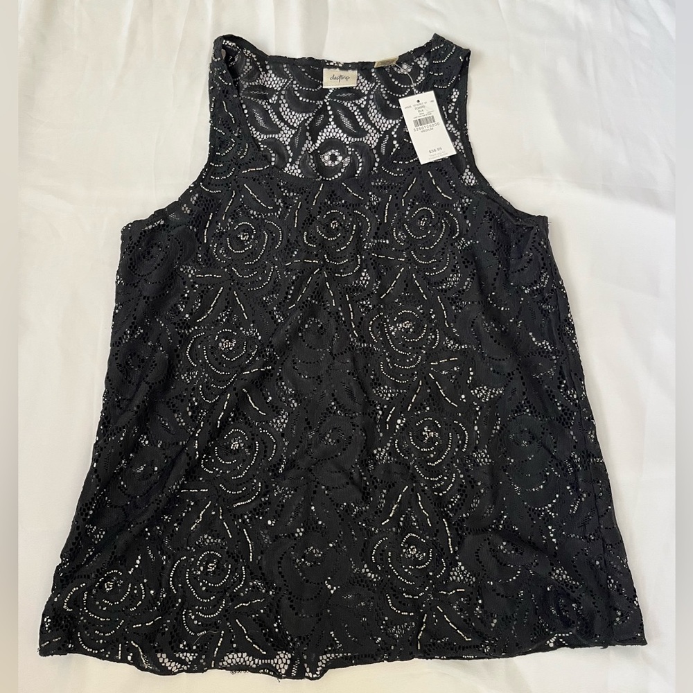 Day trip Buckle Lacey Tank Top